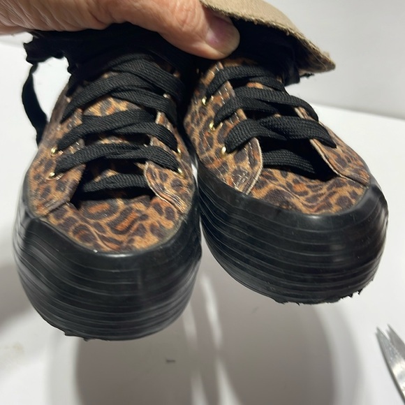 Sixtyseven - leopard with black trim high top sneakers - Size 36 US 5.5-6 - Picture 7 of 10